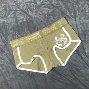 NWT Victoria’s Secret PINK Rare Logo Boyshort Shortie Panties Olive Green Small